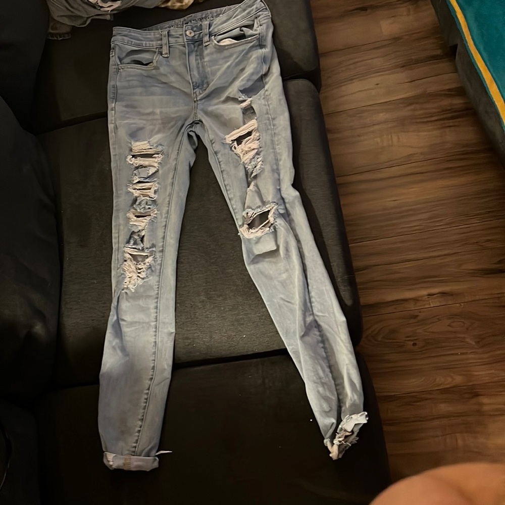 light denim American eagle jeans
